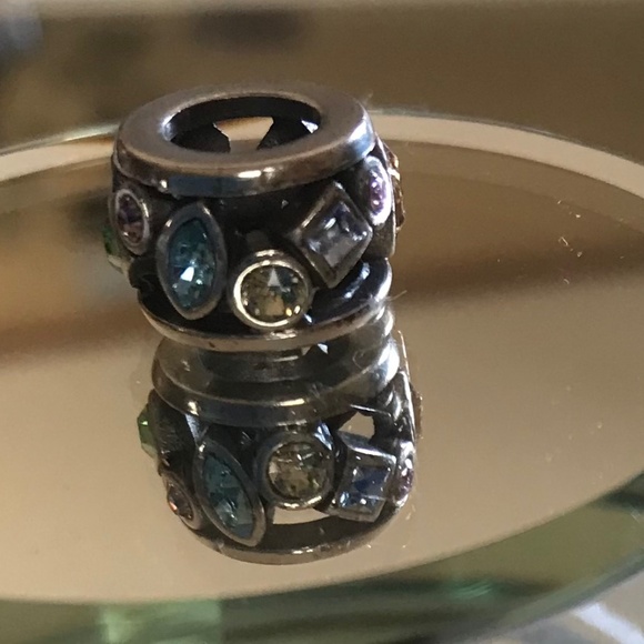 Jeweled Pandora style charm, from CAESARS PALACE in Vegas gift shop. - Picture 7 of 8